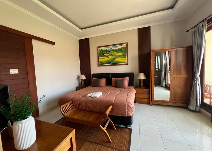 Surya Guest house 3*